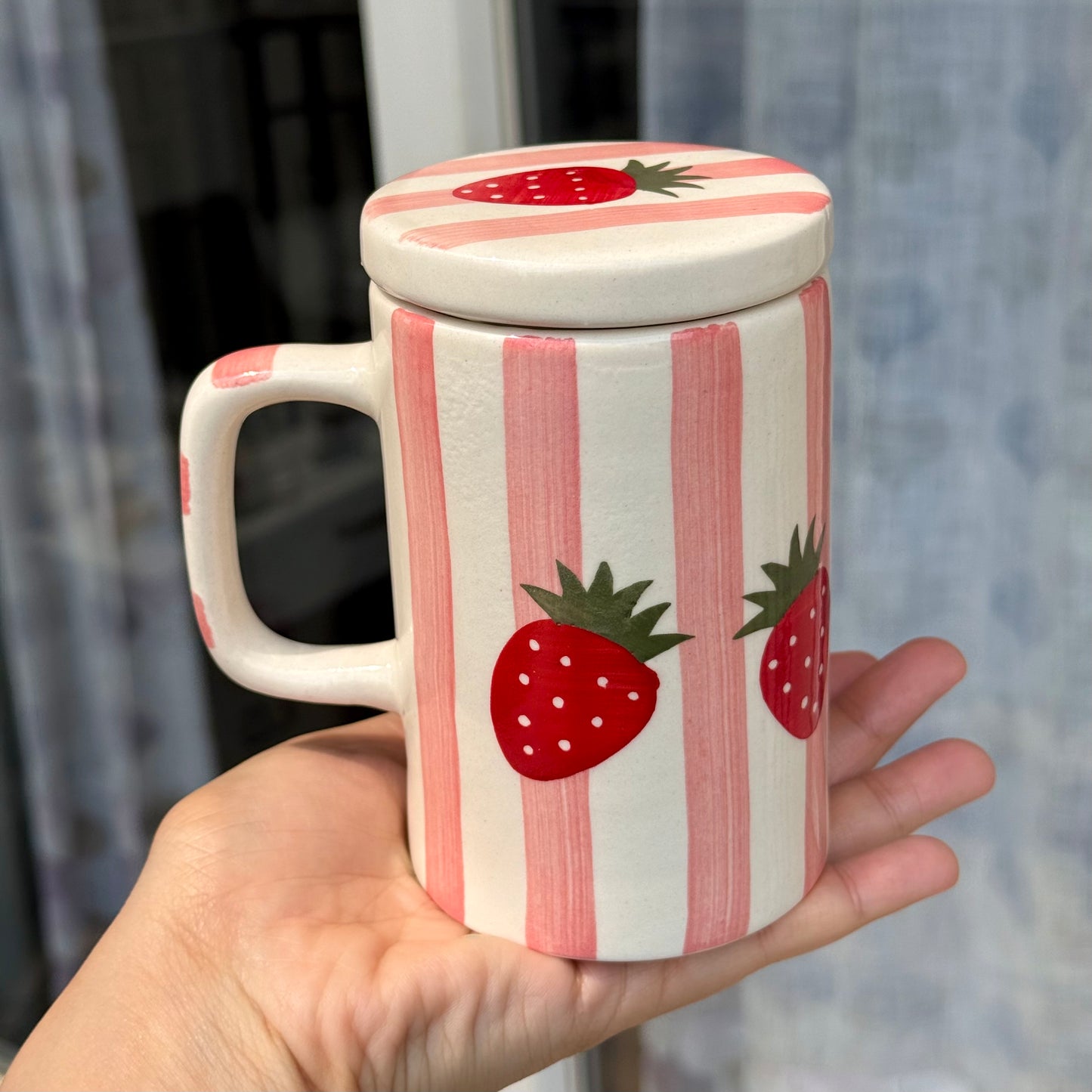 Berry cozy mug (with Lid)