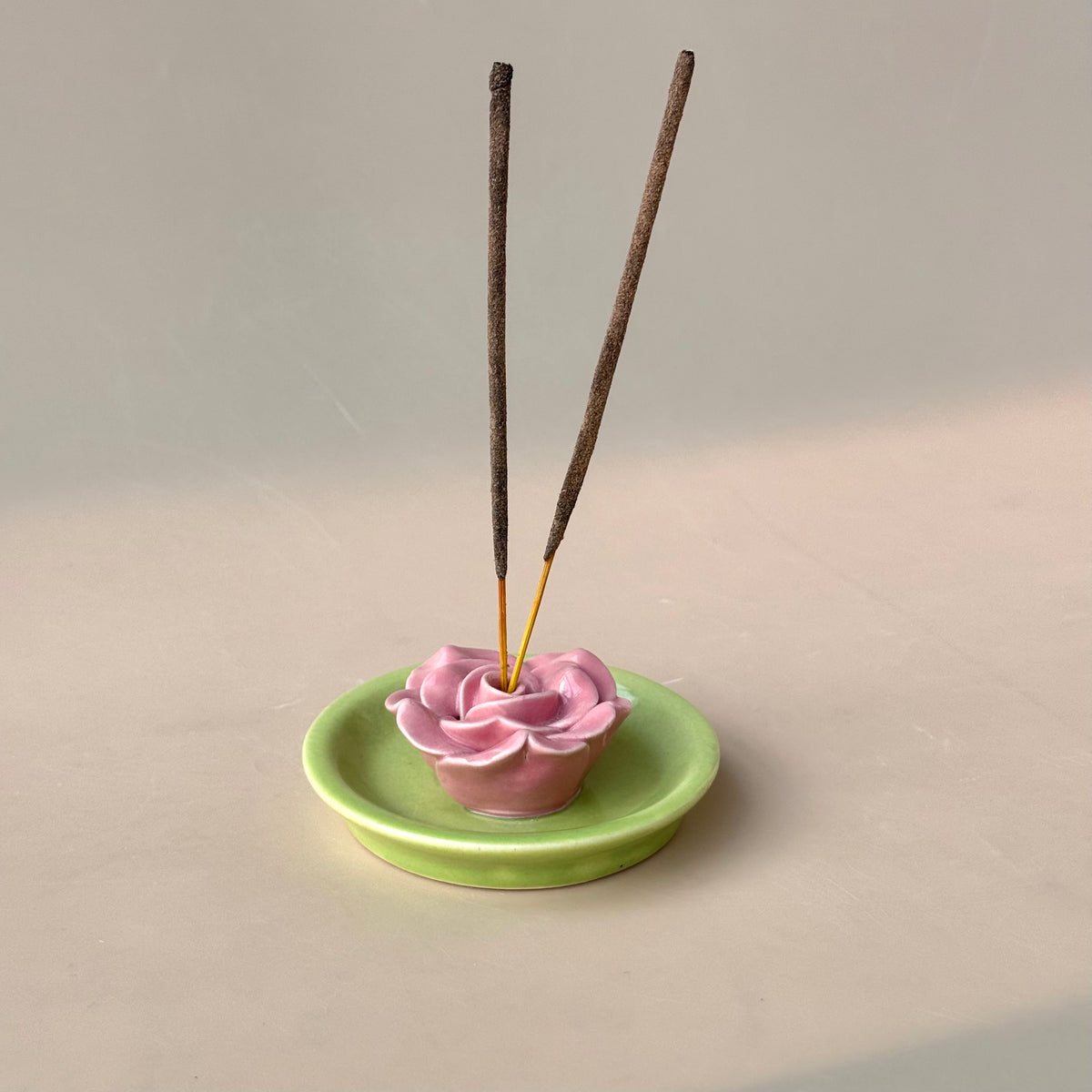 Bloom Aggarbatti stand - Pink Rose