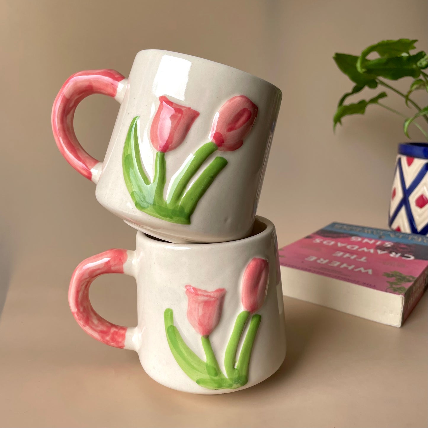 Pink tulip mug