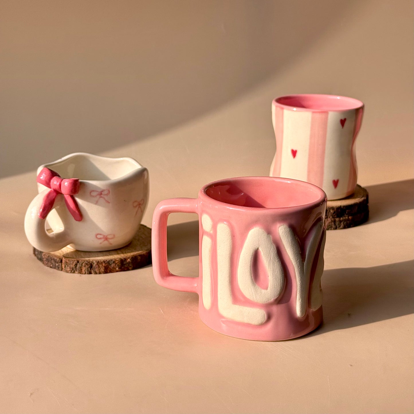 Love, drip & bow - set of 3 mugs