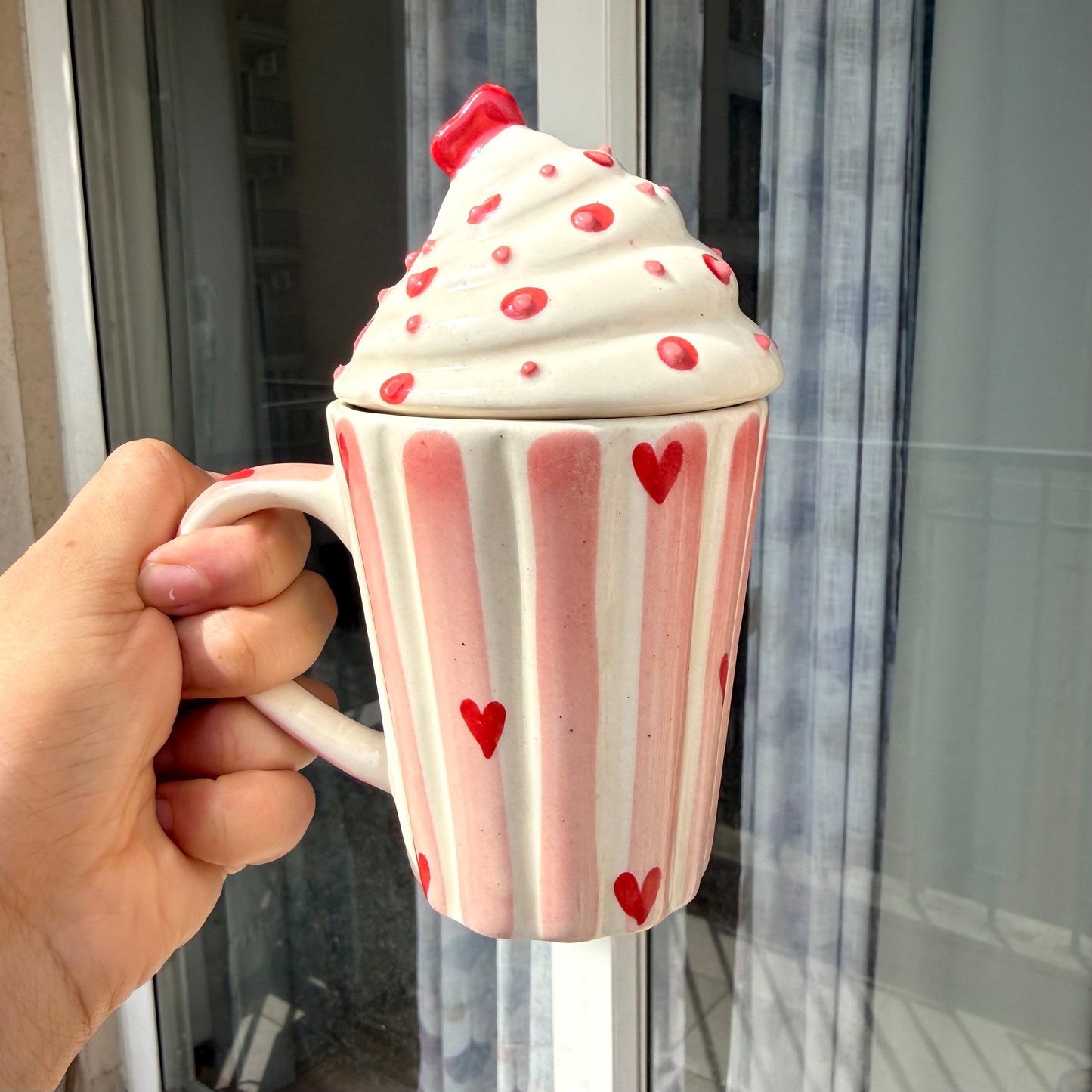Sweetheart Cupcake mug (with Lid)