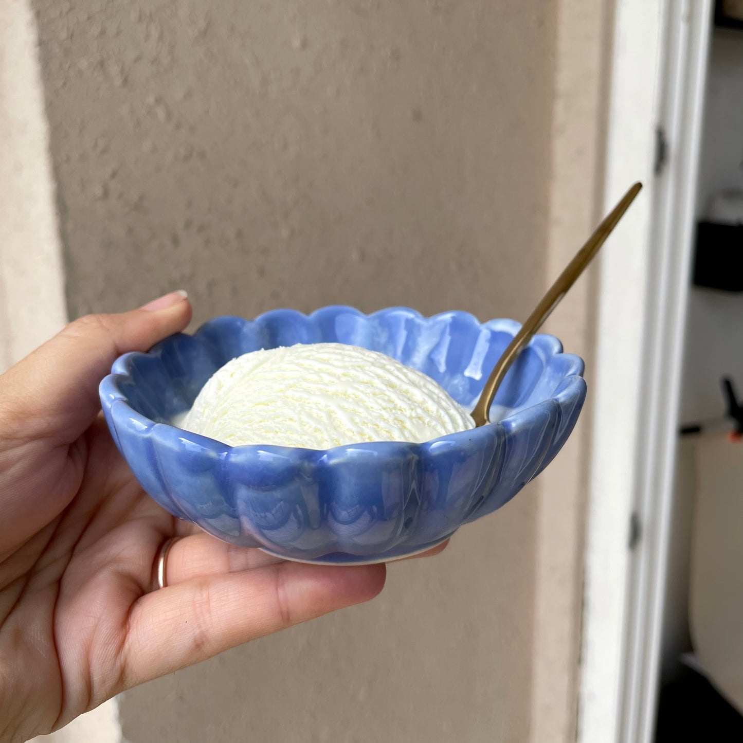 Floral ice cream bowl blue (BUY 1 GET 1 FREE)