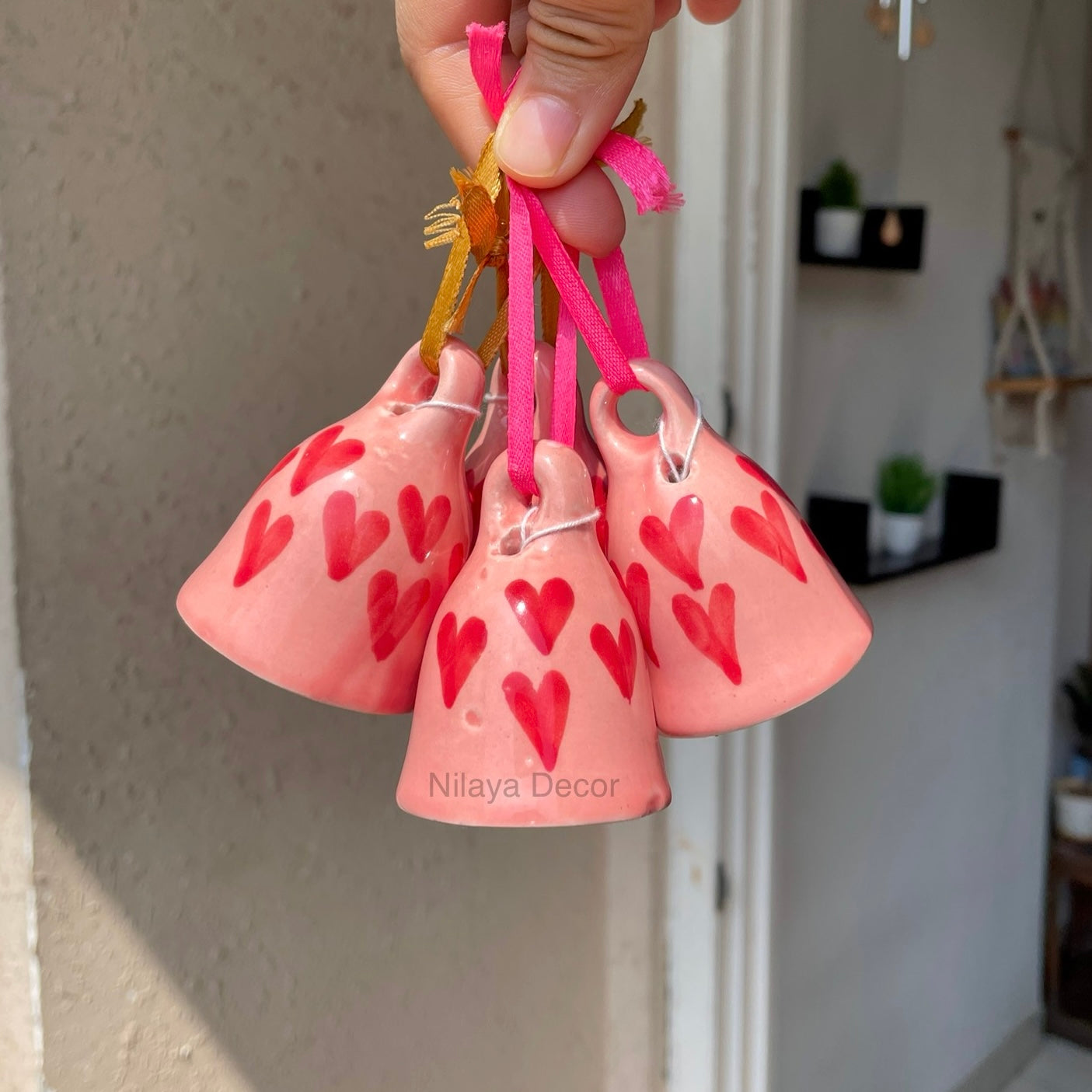 Sweetheart ceramic bells - Set of 3 (Pink)