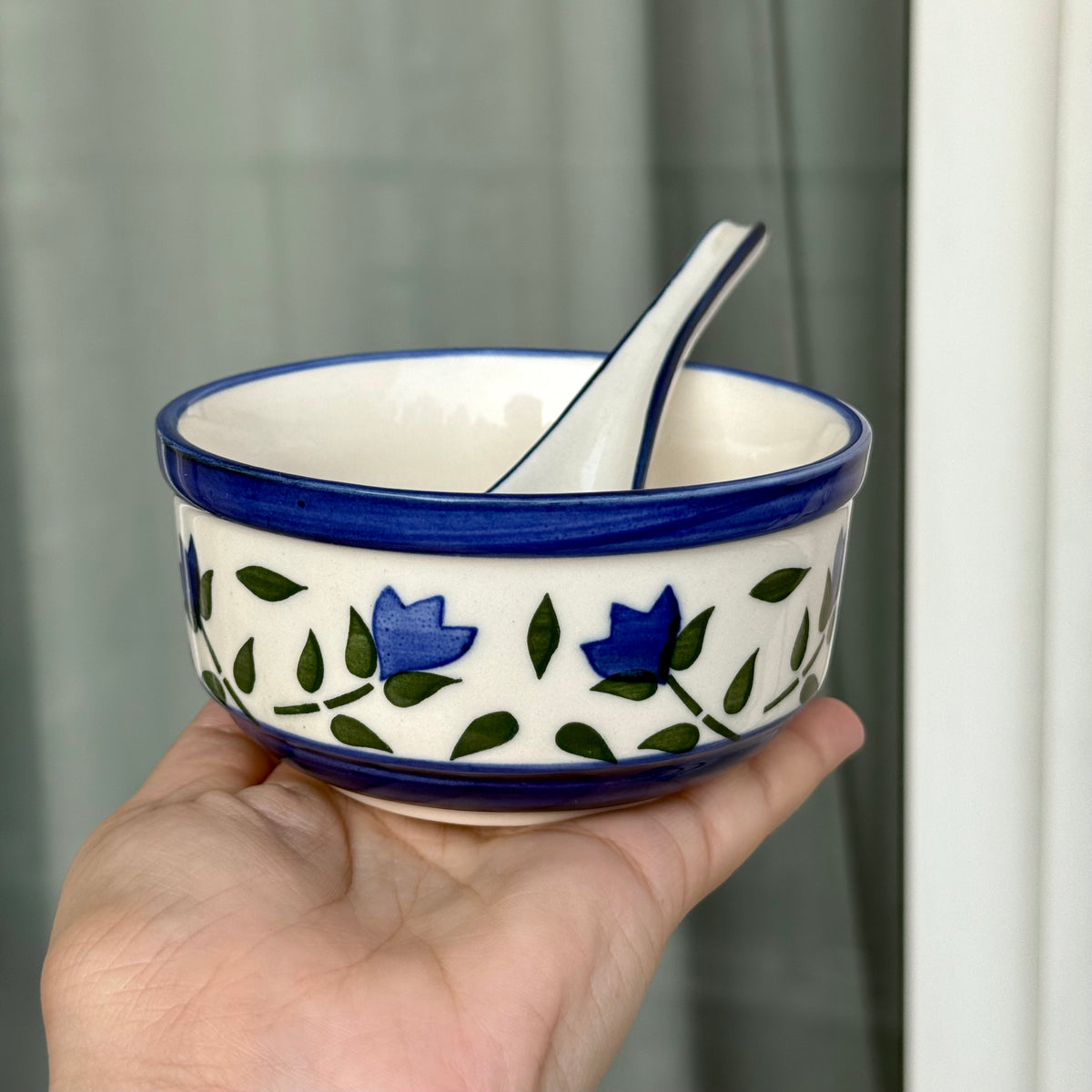 Bluebell soup bowl with spoon