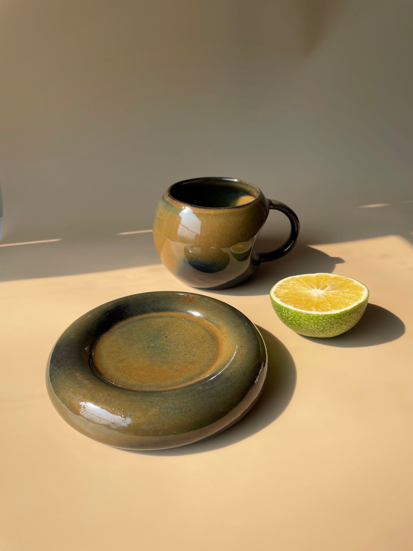 Olivia coffee mug saucer set- FLAT 50% OFF