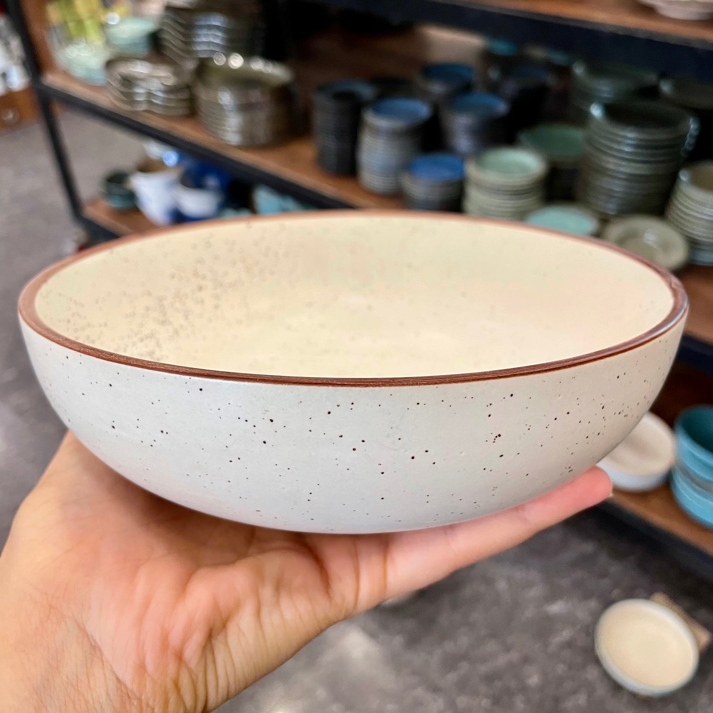 Shallow Bowl - Minimalist - FLAT 24% OFF