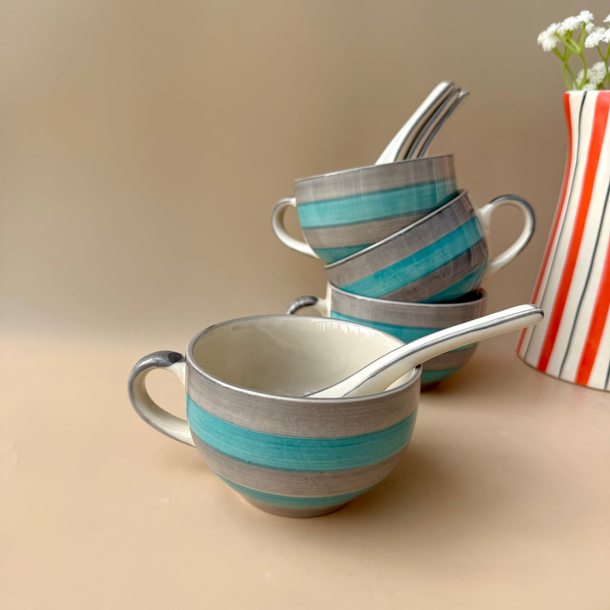 Green grey spiral soup cup with spoon