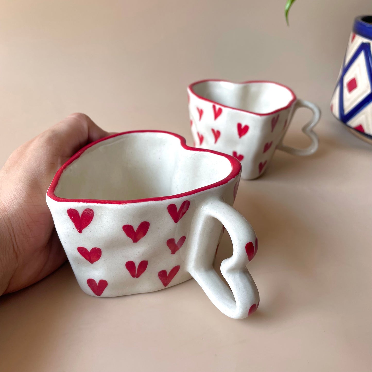 Peppy tulip mug & Shape of Heart mug combo