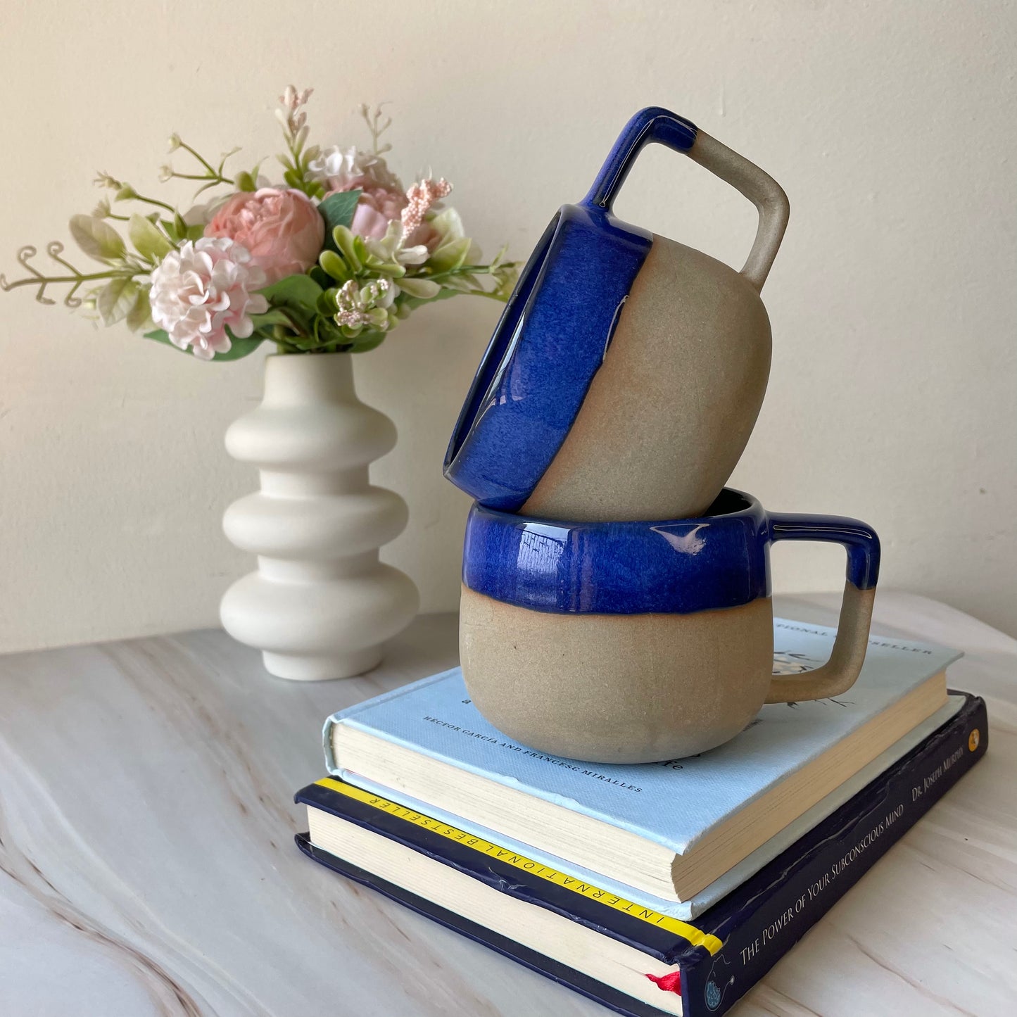 Buy Dual shade coffee mugs Online