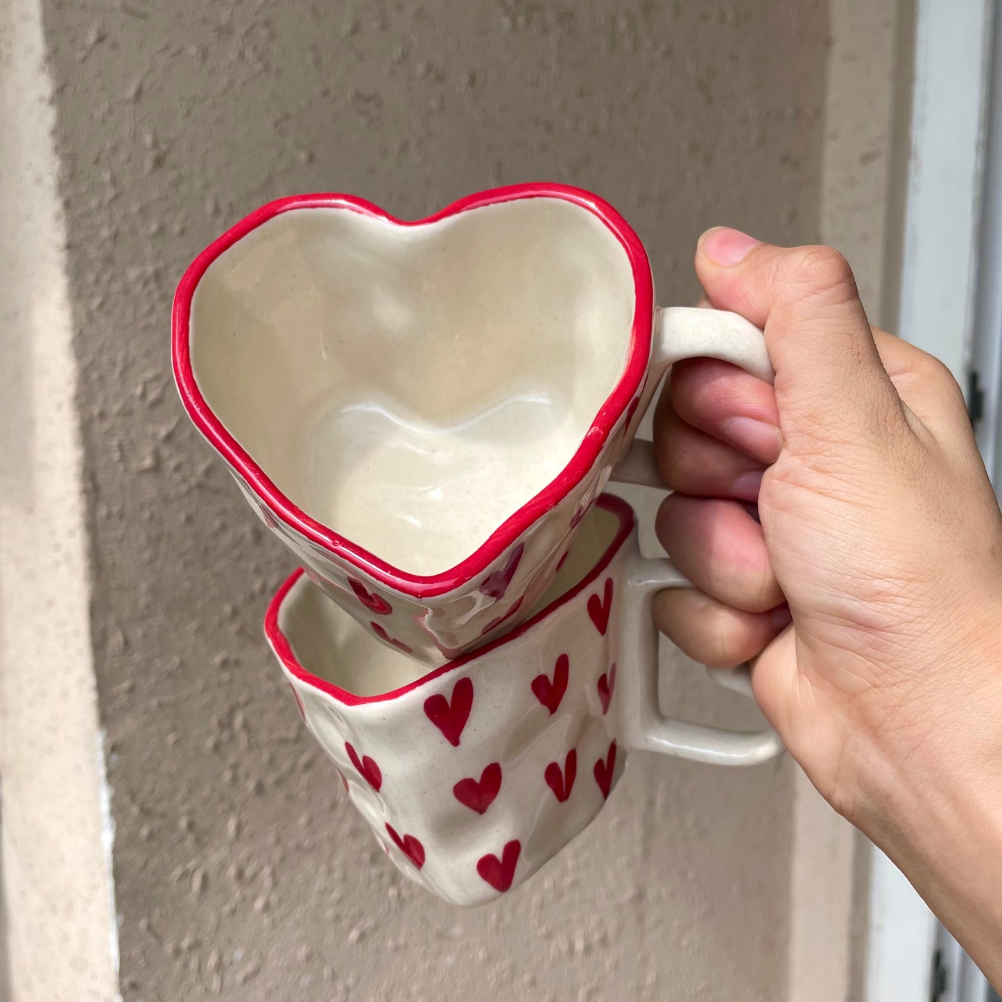 Shape of heart mug | Red Hearts