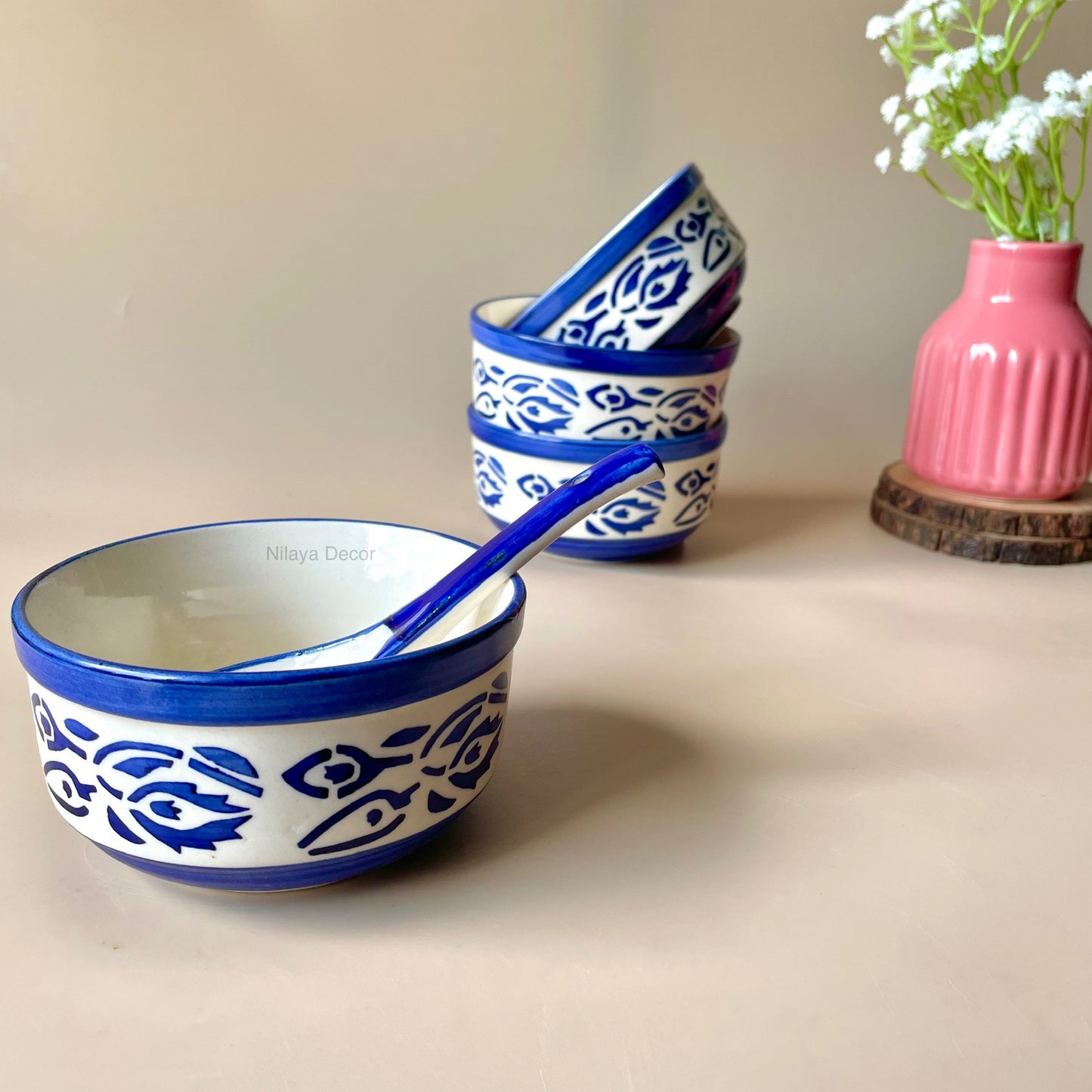 Blue leaf soup bowl with spoon