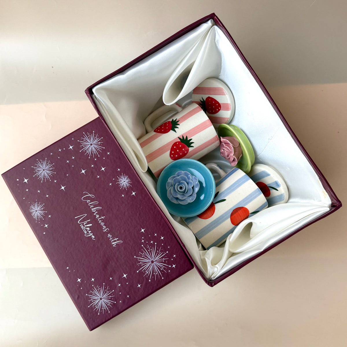 Berry Cozy & Orange Pop mug Gift Box (with lids)