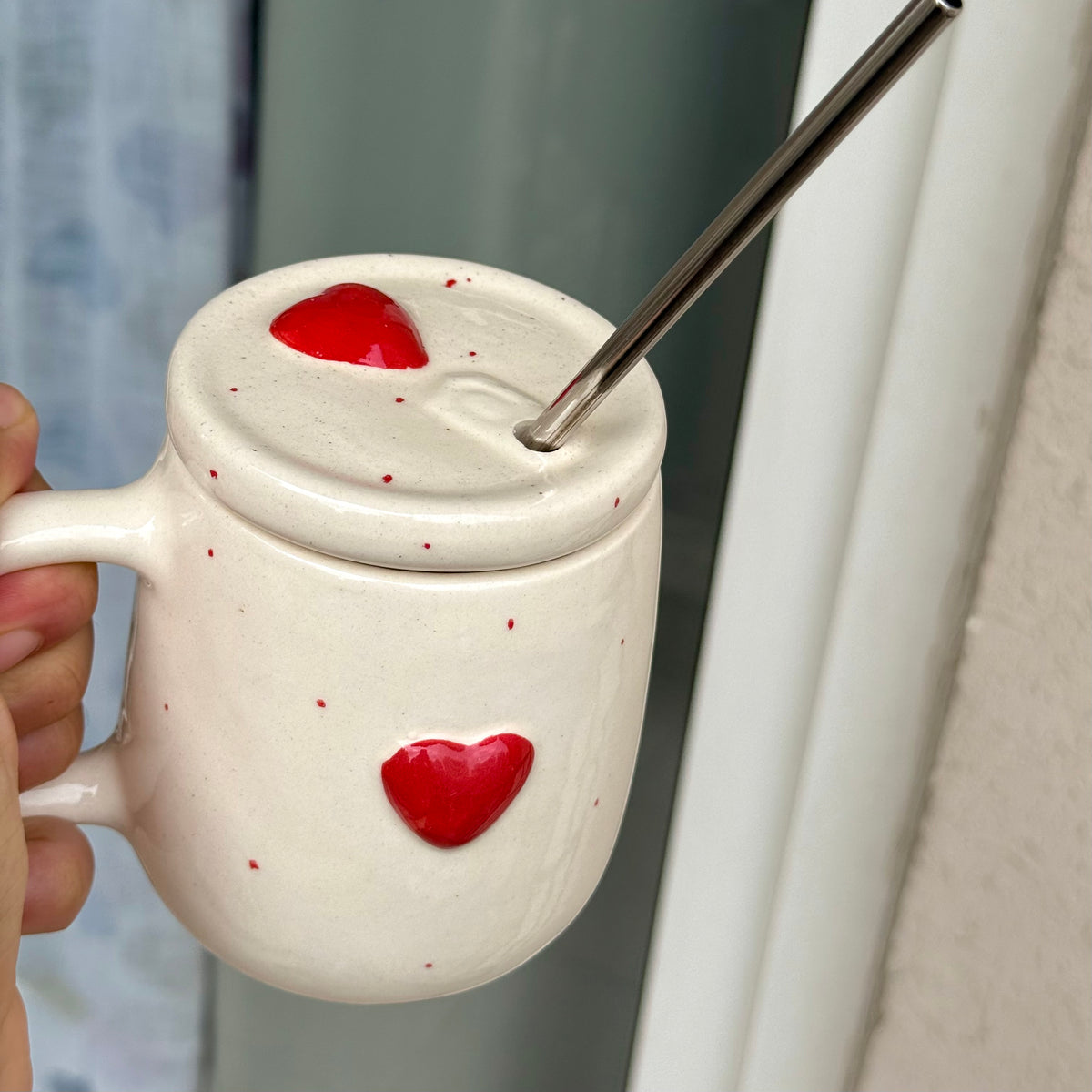 Love at first sip sipper (cum mug) with straw