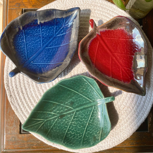 Leaf Platter (BUY 1 GET 1 Free)