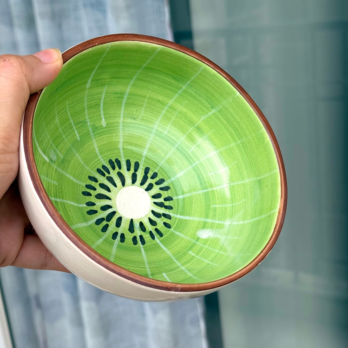 Kiwi crush bowl