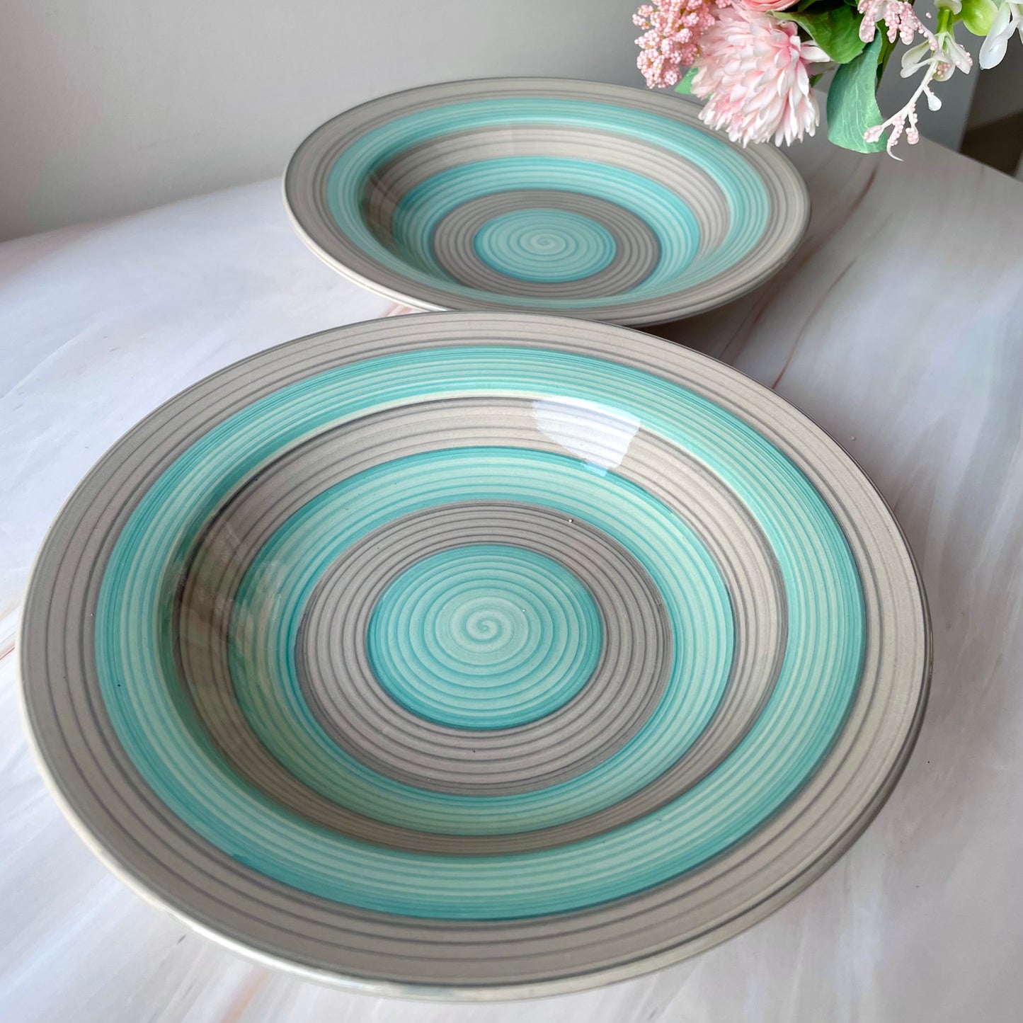 Green grey spiral pasta plate