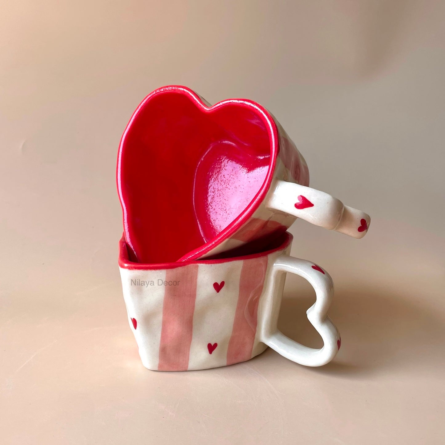 Shape of heart mug- Pink stripes