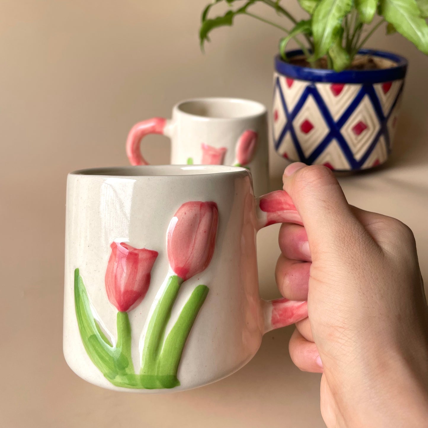Pink tulip mug