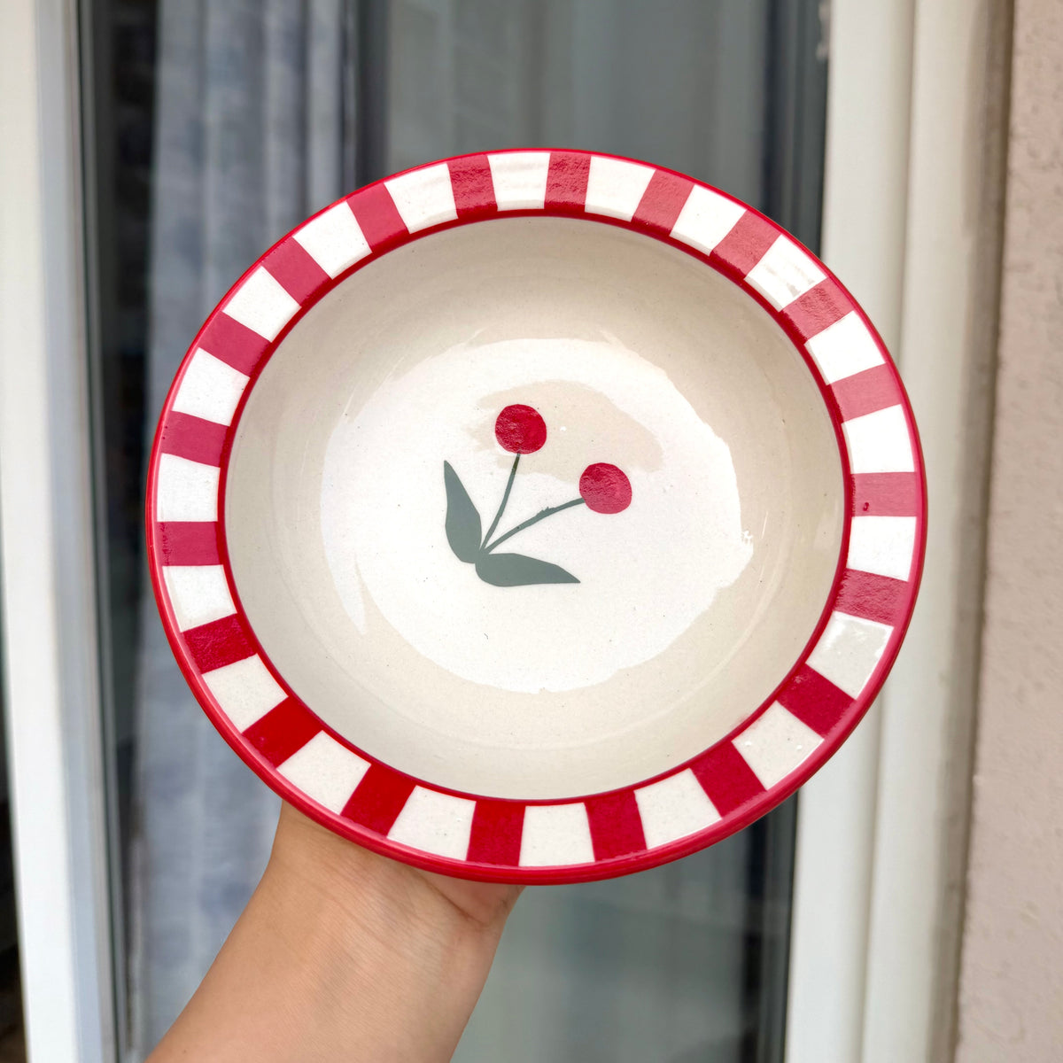 Cherry Pop mini pasta plate