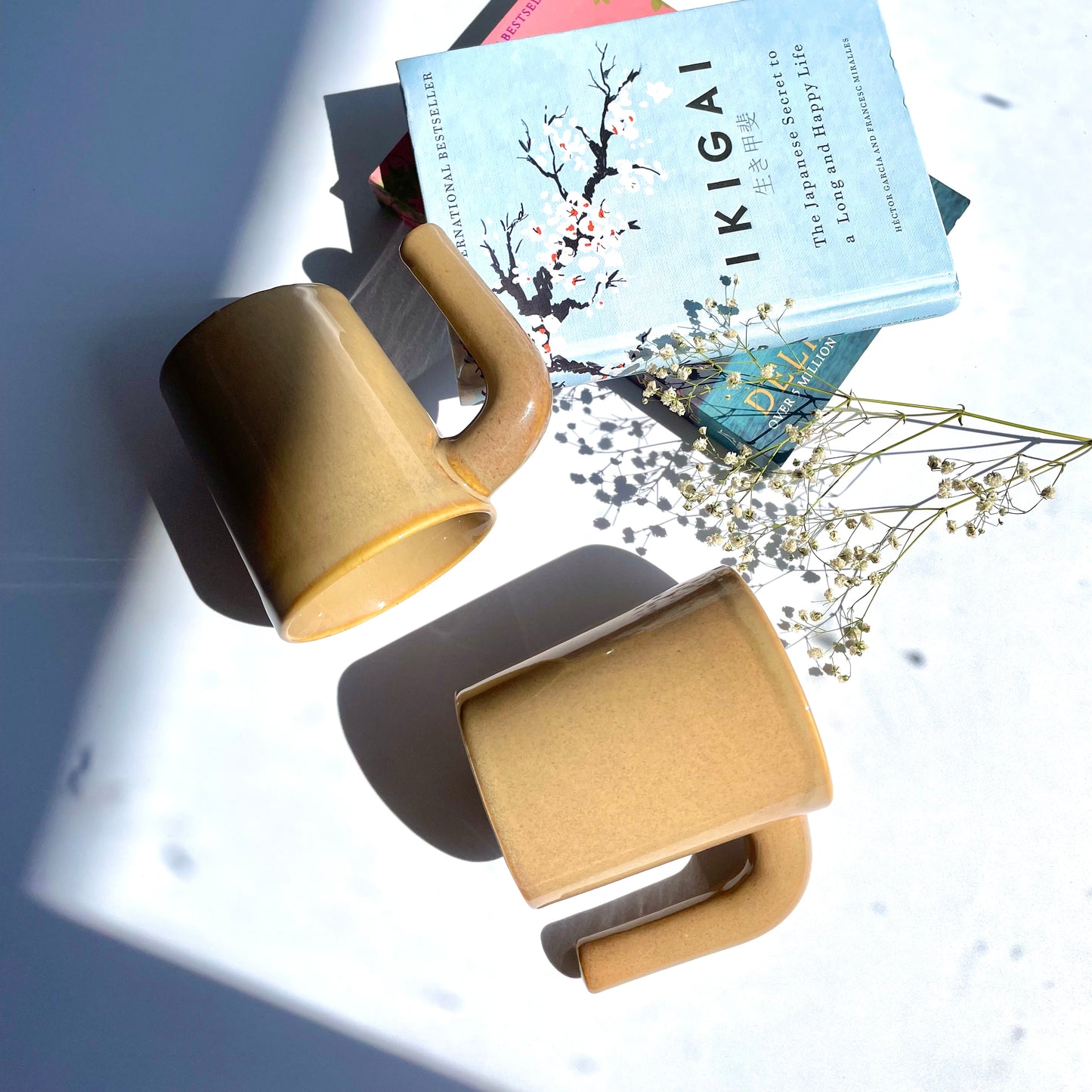 Salted Caramel coffee mug with open handle