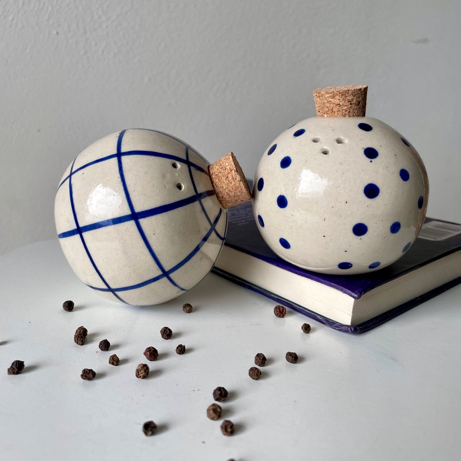 Buy Bomb Salt pepper shaker