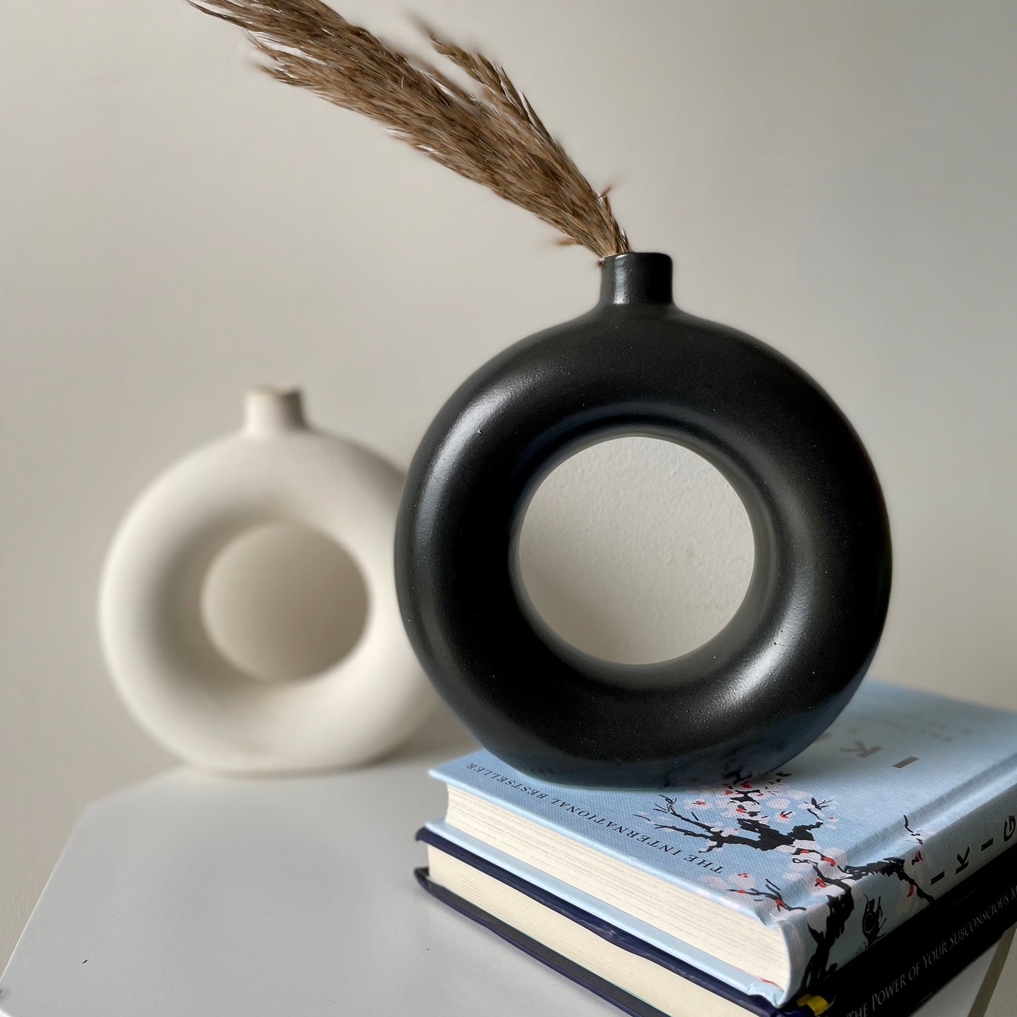 Mini Donut vase (BUY 1 GET 1 Free)
